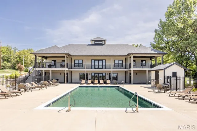 $740,000 | 3706 Thicket Drive, Shiloh, IL 62221