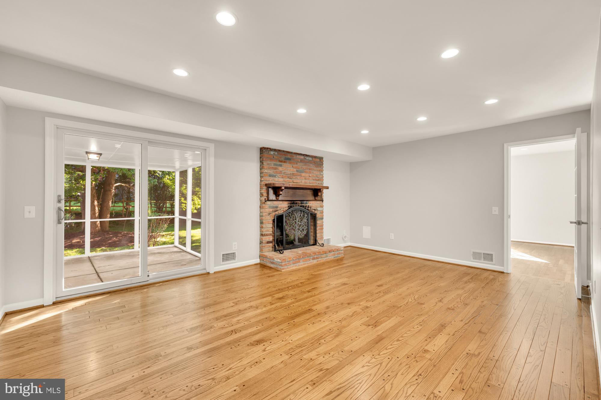 8705 Bells Mill Road Potomac, MD 20854 - Photo 13 of 56