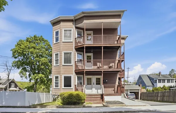 $625,000 | 233 Clarendon Street, Fitchburg, MA 01420