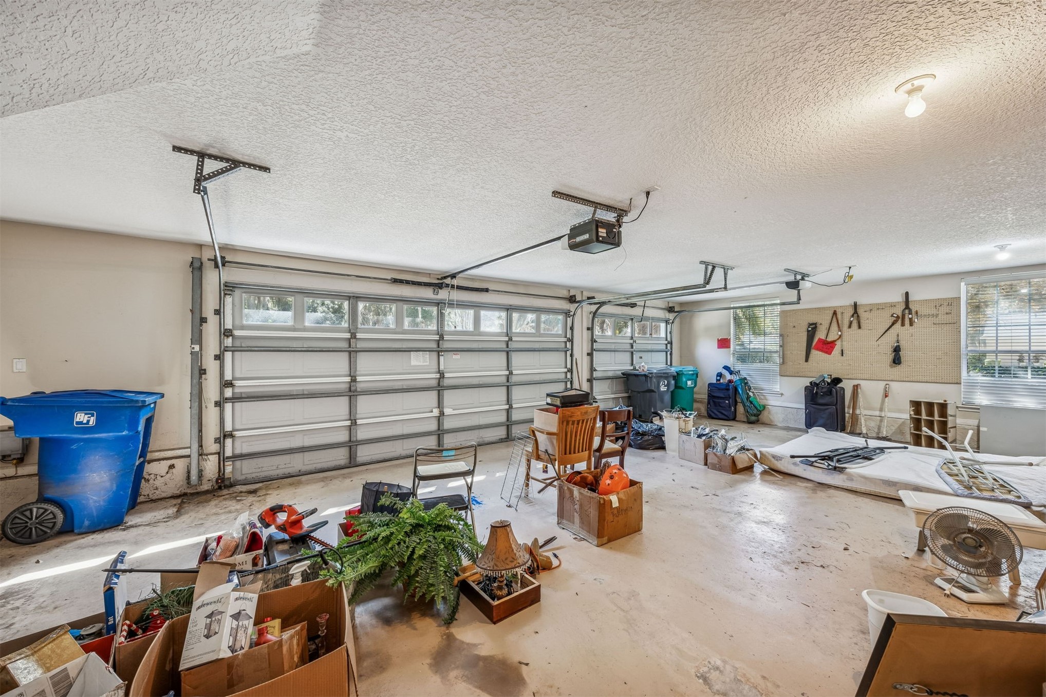 9511 Hildreth Lane Fernandina Beach, FL 32034 - Photo 34 of 36 3 car garage