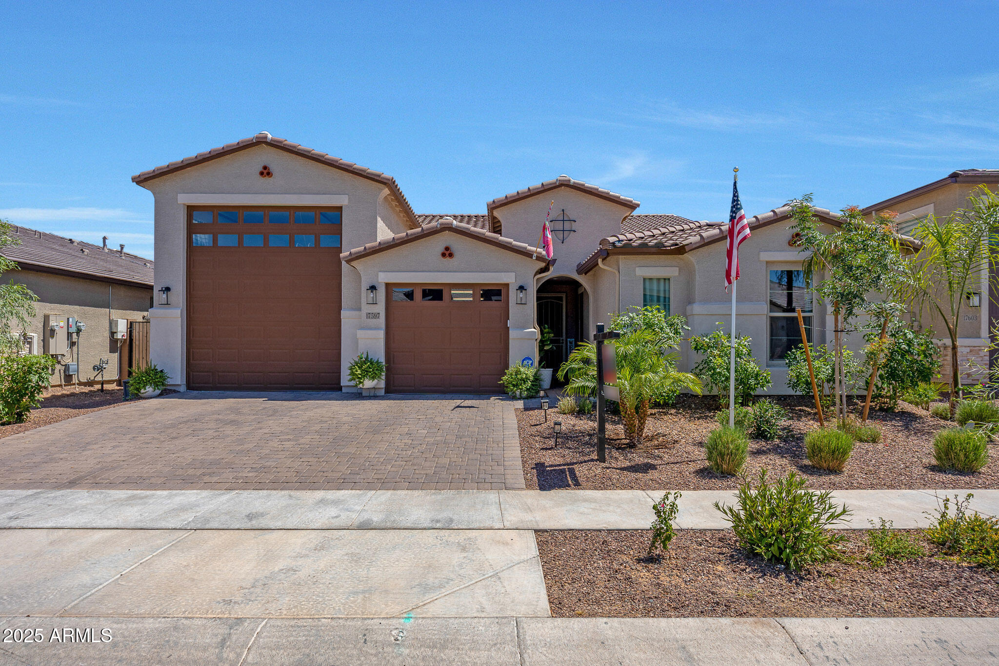 17597 West Red Fox Road Surprise, AZ 85387 - Photo 4 of 67 A (6)