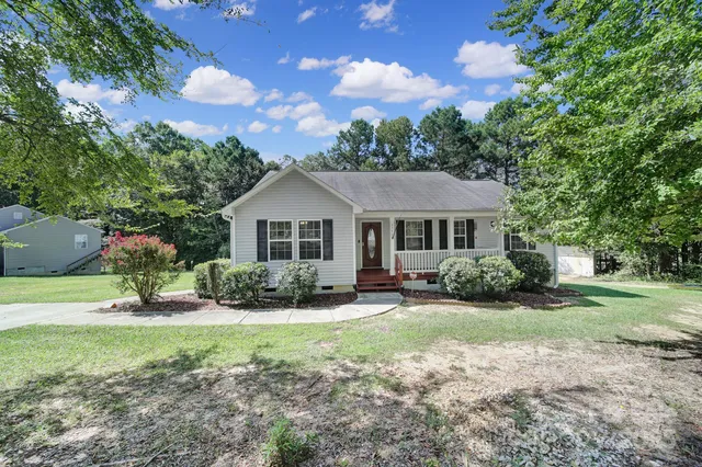 $249,900 | 2540 Heather Lane, Lancaster, SC 29720