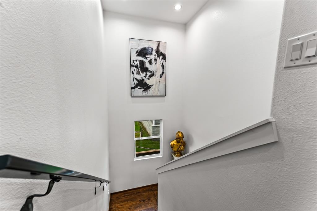 1211 Bonnie View Road Dallas, TX 75203 - Photo 15 of 33