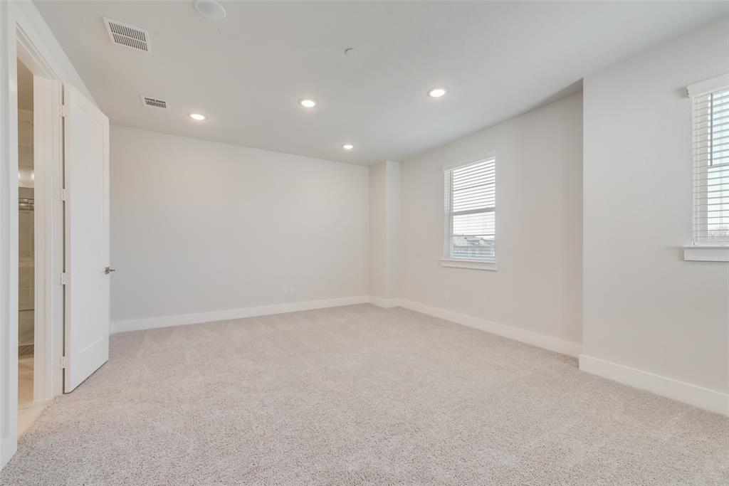 724 Ash Road Plano, TX 75075 - Photo 17 of 27 Representative Photo