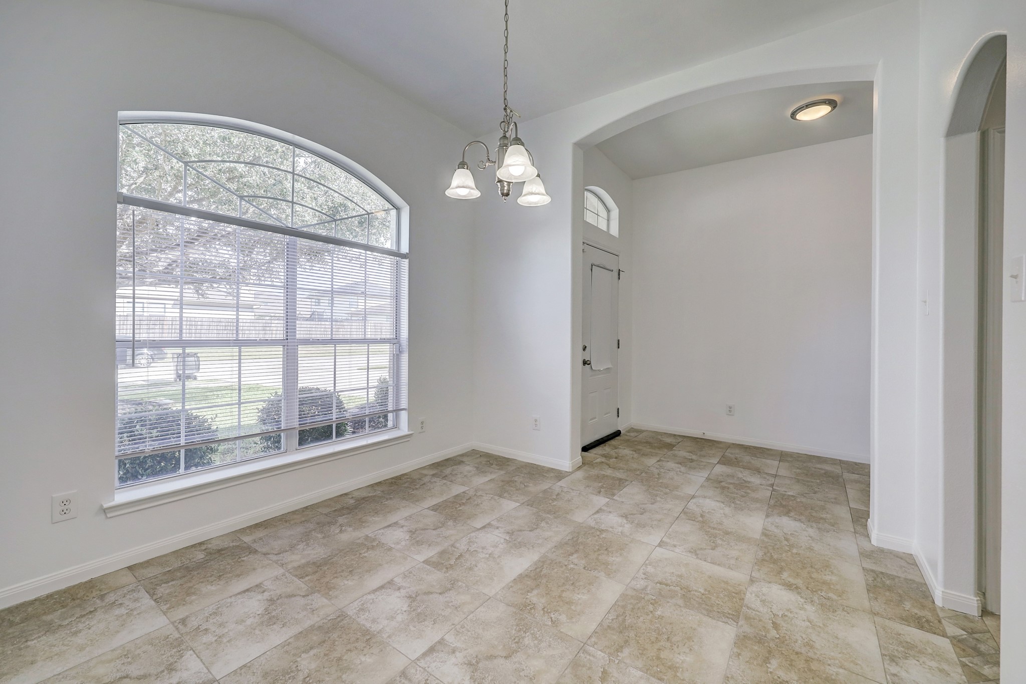 25407 Clover Ranch Drive Katy, TX 77494 - Photo 4 of 17