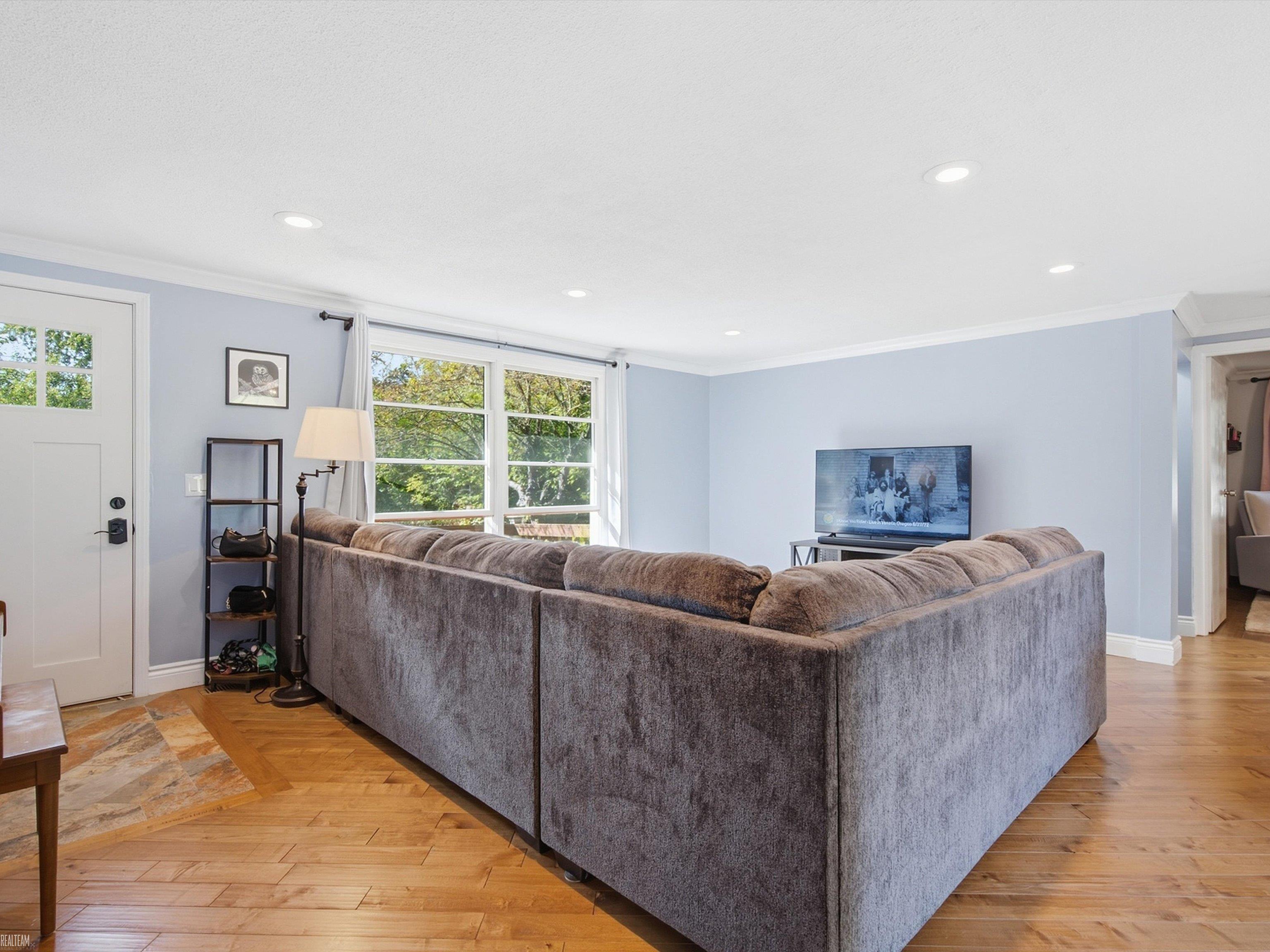 2789 Hickory Lawn Road Rochester Hills, MI 48307 - Photo 3 of 34 Gallery Image 3