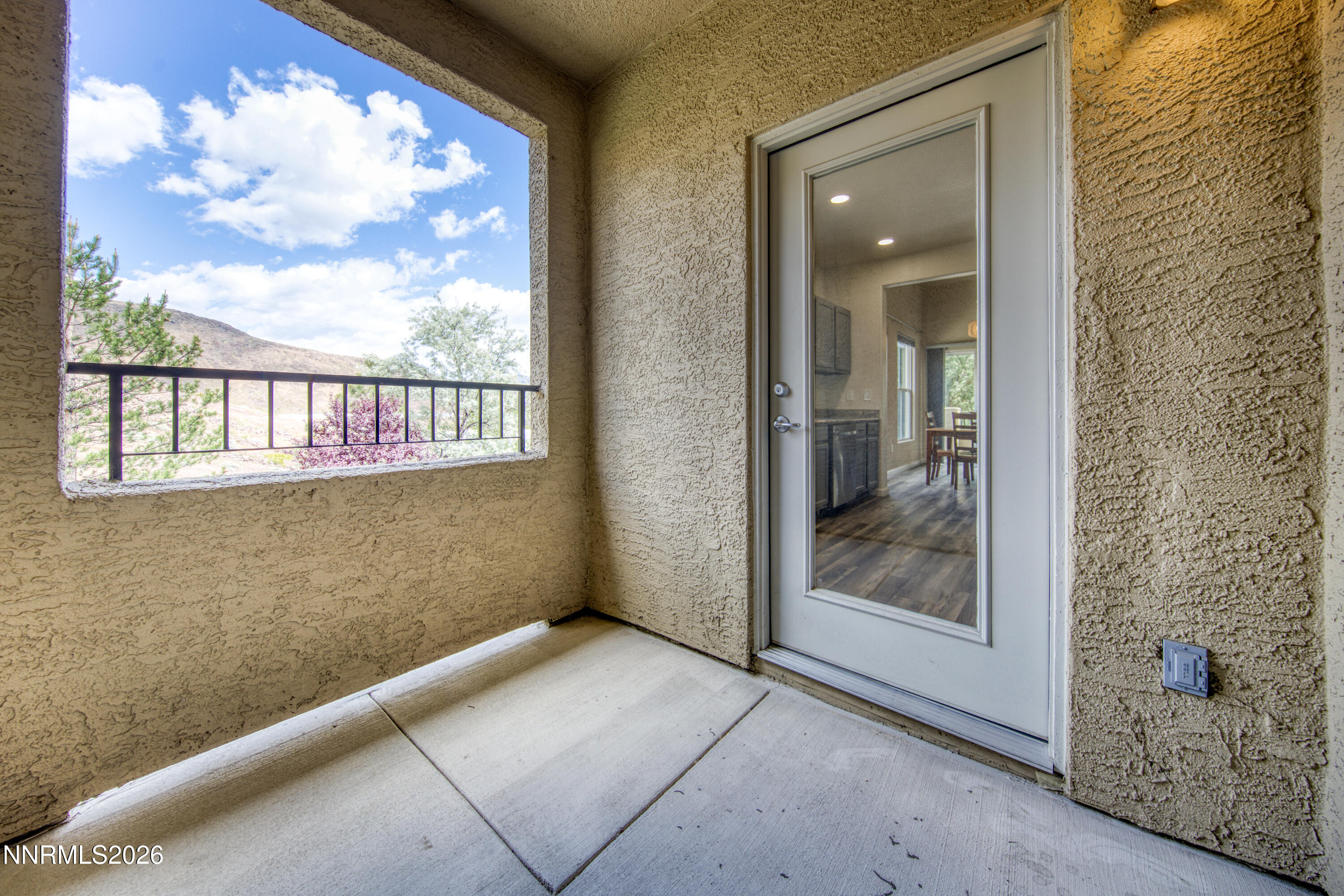9050 Double R Boulevard, Unit 825 Reno, NV 89521 - Photo 29 of 36 DoubleR9050_825-032