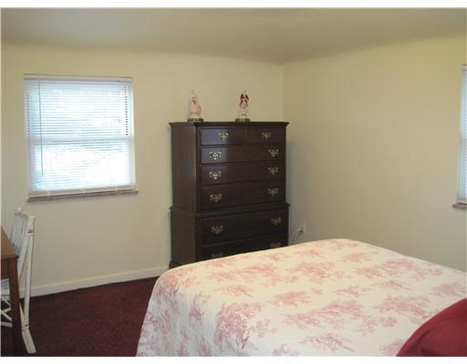 1057 Maple Heights Road Pittsburgh, PA 15232 - Photo 9 of 12 Bedroom.