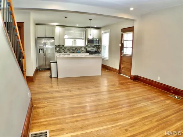 $499,900 | 5323 Bischoff Avenue, St. Louis, MO 63110
