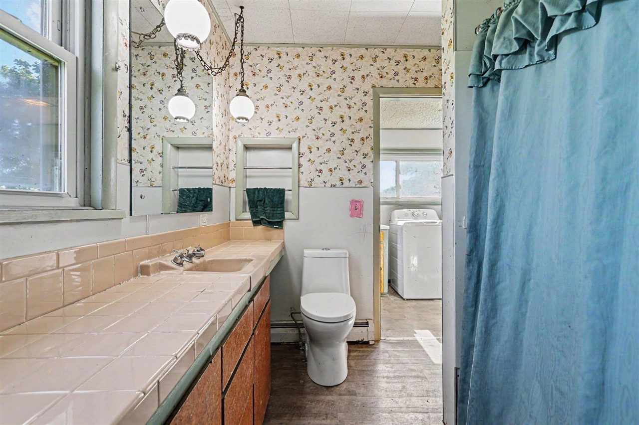 6923 Young Road Bellevue, MI 49021 - Photo 7 of 36