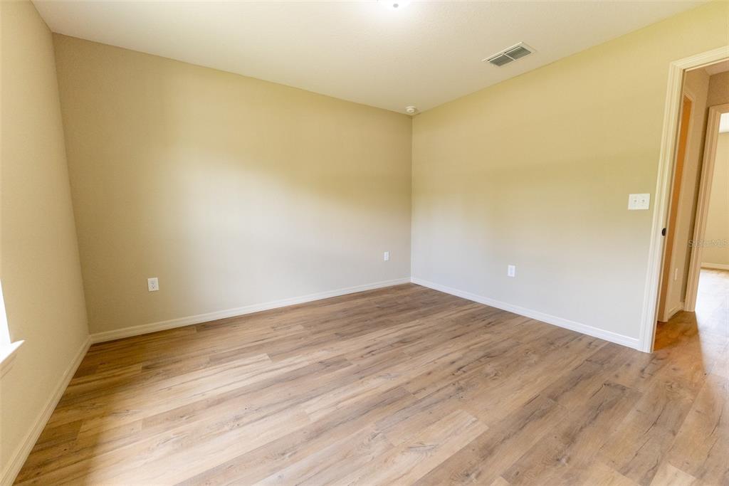 23855 Southwest White Sands Road Dunnellon, FL 34431 - Photo 31 of 42 a view of empty room