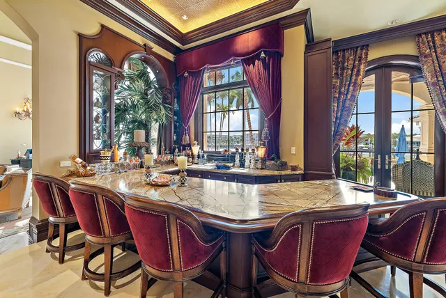 $27,900,000 | 2330 Seven Oaks Lane, Palm Beach Gardens, FL 33410