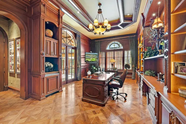 $27,900,000 | 2330 Seven Oaks Lane, Palm Beach Gardens, FL 33410