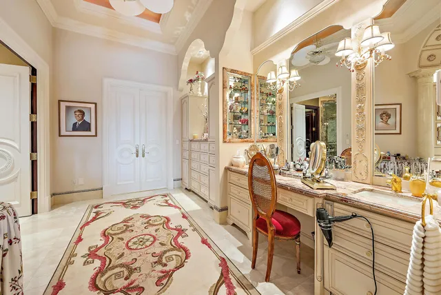 $27,900,000 | 2330 Seven Oaks Lane, Palm Beach Gardens, FL 33410