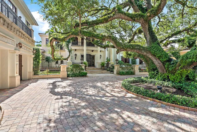 $27,900,000 | 2330 Seven Oaks Lane, Palm Beach Gardens, FL 33410