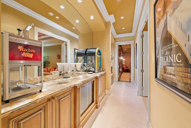 $27,900,000 | 2330 Seven Oaks Lane, Palm Beach Gardens, FL 33410