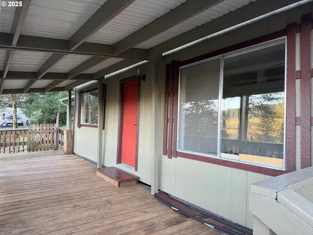 $250,000 | 123 Mountain View, Glide, OR 97443
