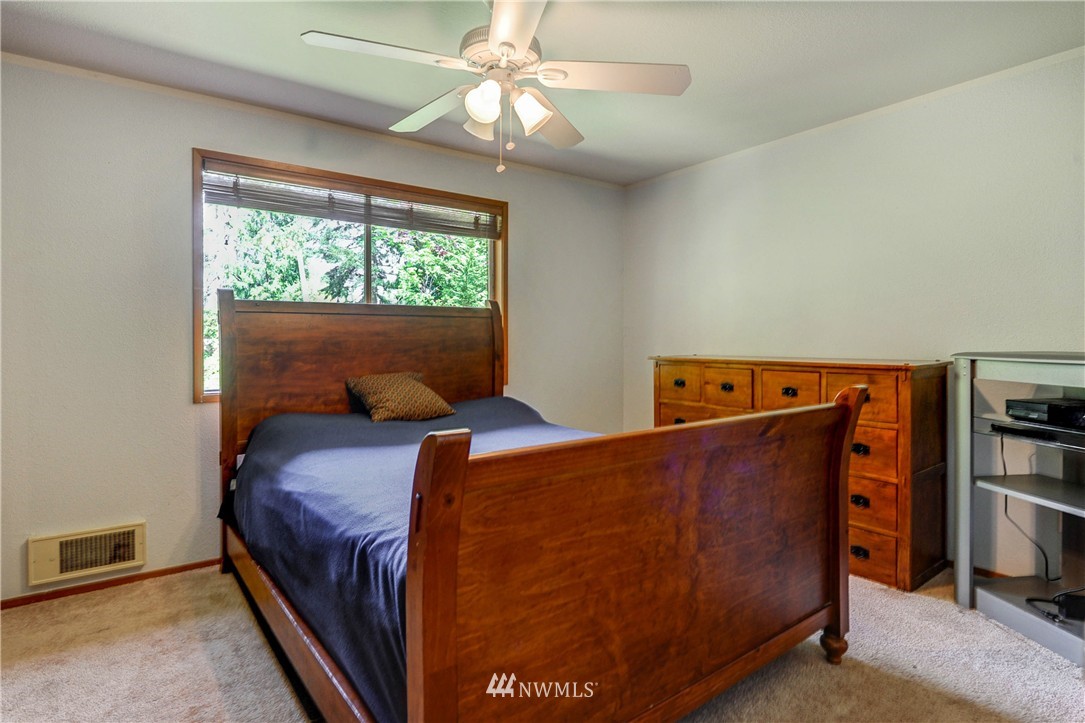 18910 Bothell Everett Highway, Unit C2 Bothell, WA 98012 - Photo 11 of 21 Gallery Image 11