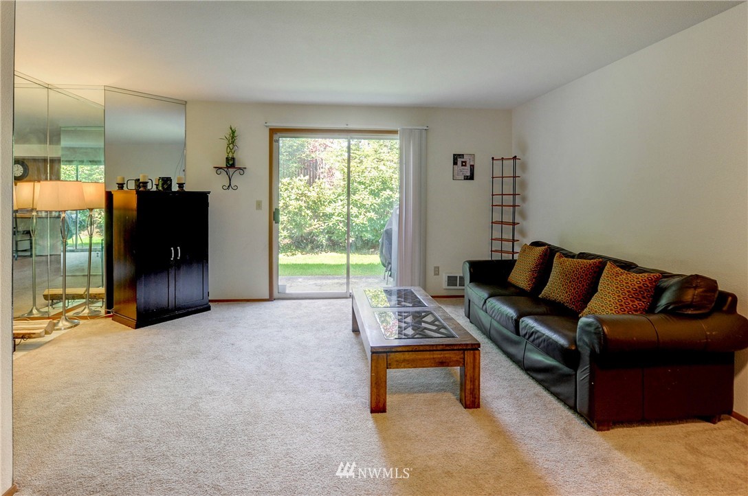 18910 Bothell Everett Highway, Unit C2 Bothell, WA 98012 - Photo 5 of 21 Gallery Image 5