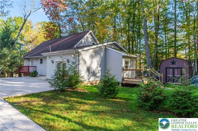 $2,100 | 273 Four Seasons Drive, Drums, PA 18222