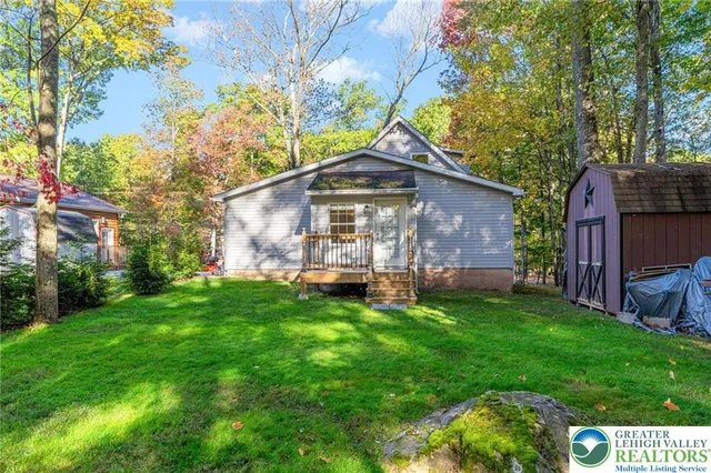 $2,100 | 273 Four Seasons Drive, Drums, PA 18222