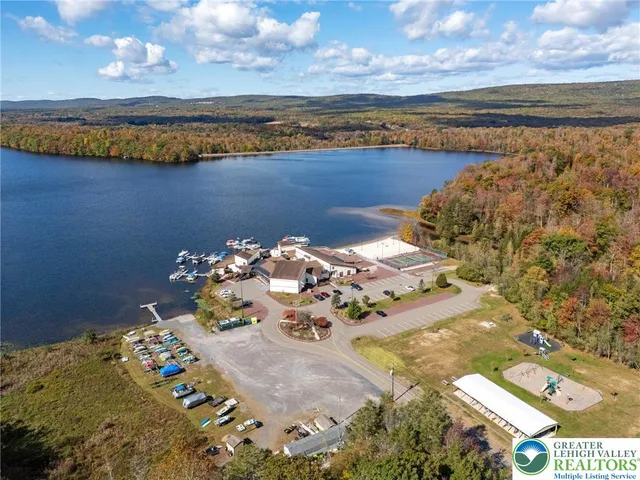 $2,100 | 273 Four Seasons Drive, Drums, PA 18222