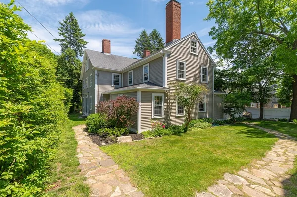 $1,150,000 | 1 Main Street, Essex, MA 01929