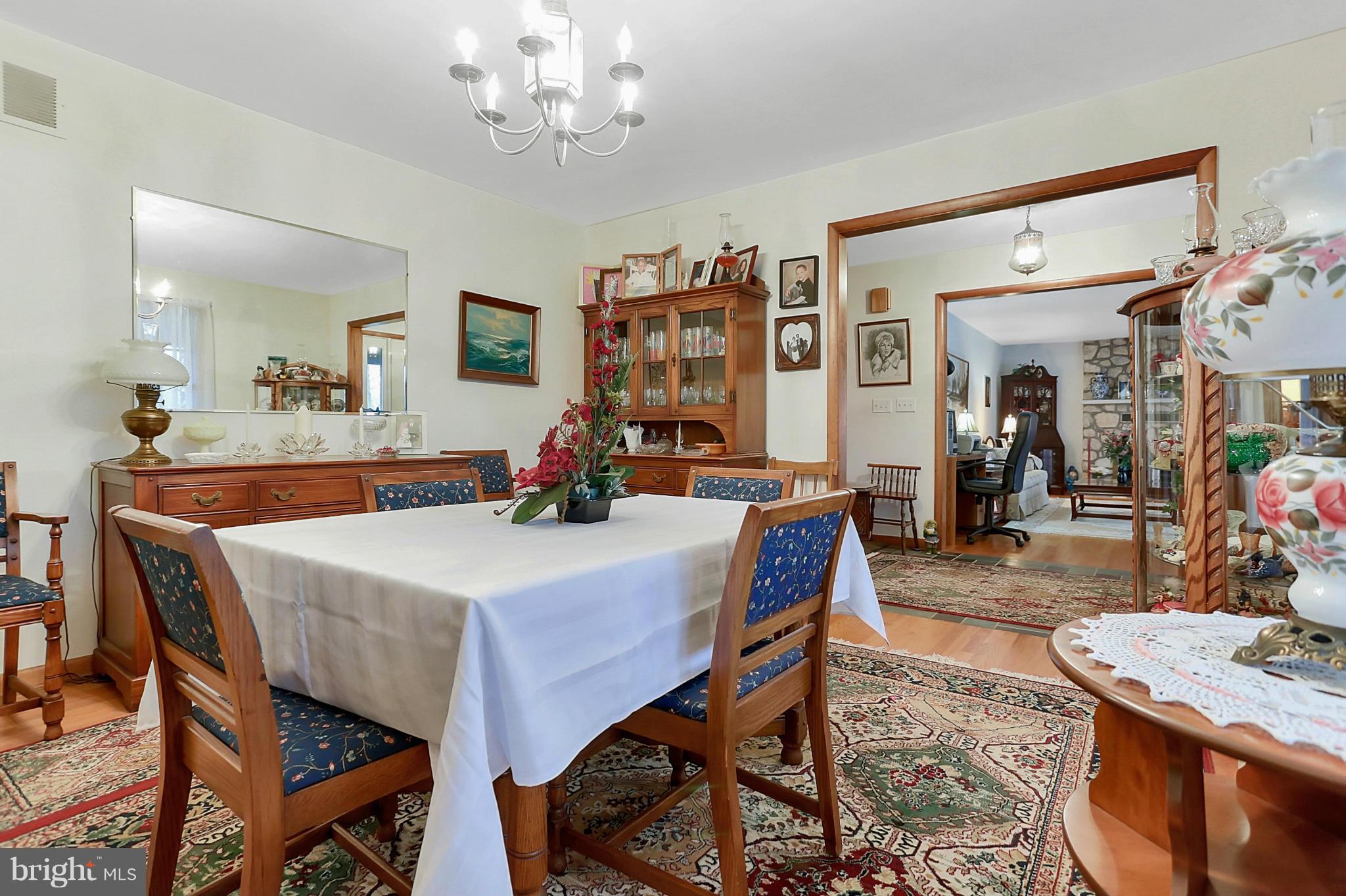 441 Bankard Road Westminster, MD 21158 - Photo 8 of 29 Dining Room