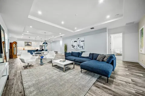 $1,250,000 | 3069 Safflower Circle, West Palm Beach, FL 33401