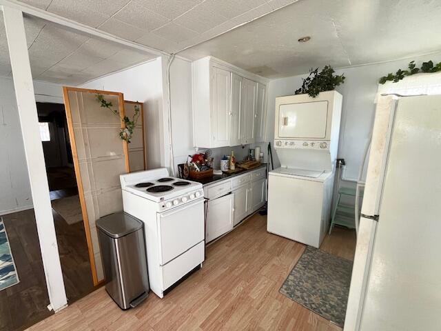 32 2nd Street Lancaster, OH 43130 - Photo 16 of 23 Appliances & washer/dryer combo included