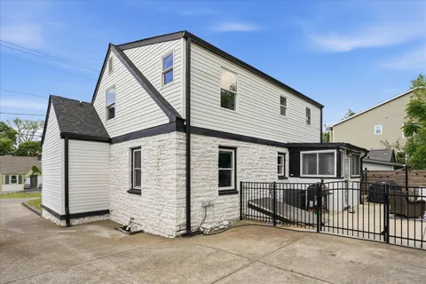 a view of a house with a stairs
