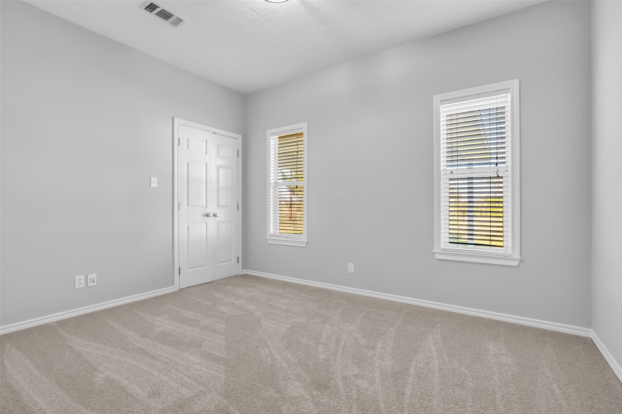 1075 Harrisburg Road Brenham, TX 77833 - Photo 28 of 49 a view of an empty room with a window