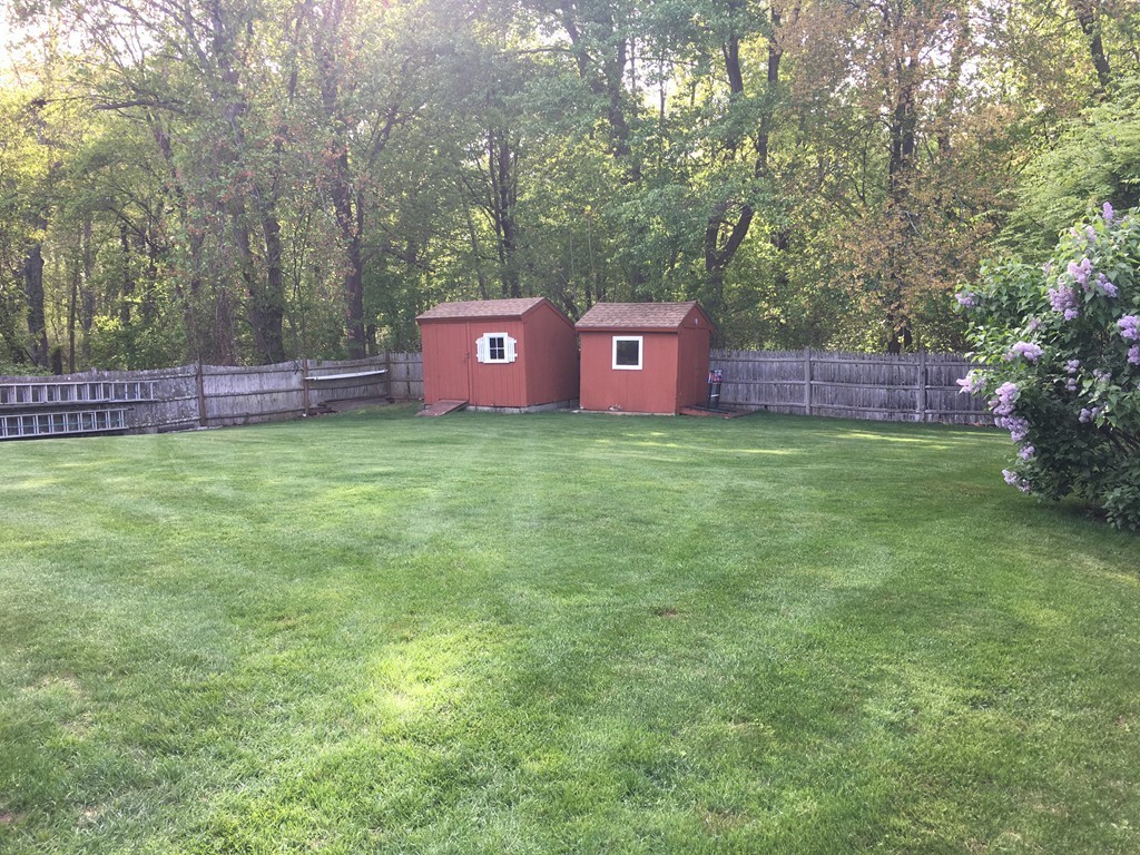 71 Line Road Reading, MA 01867 - Photo 23 of 24 Gallery Image 23