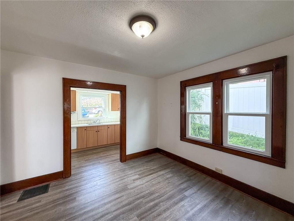 125 Washington Street Freeport, PA 16229 - Photo 8 of 48