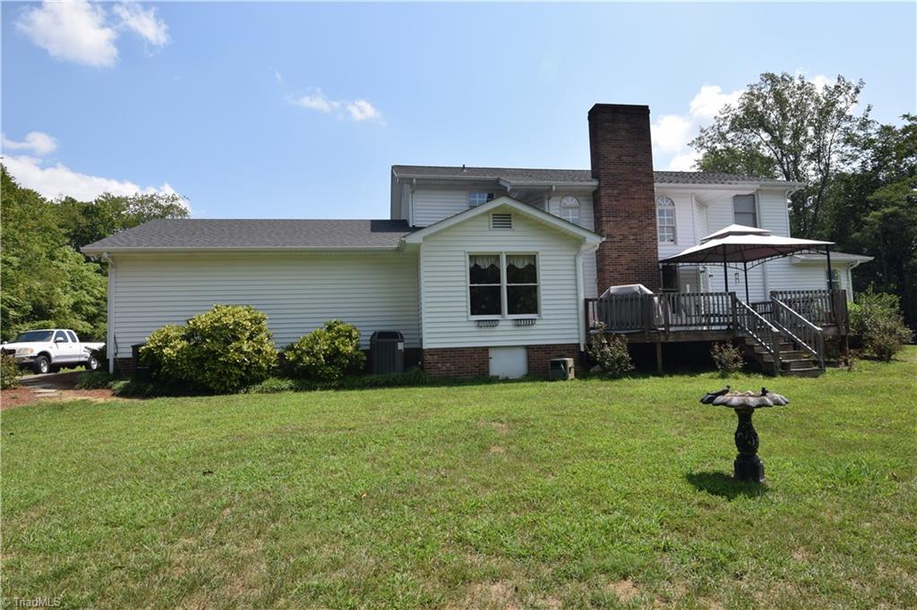 1140 Patterson Farm Road Pinnacle, NC 27043 - Photo 4 of 17