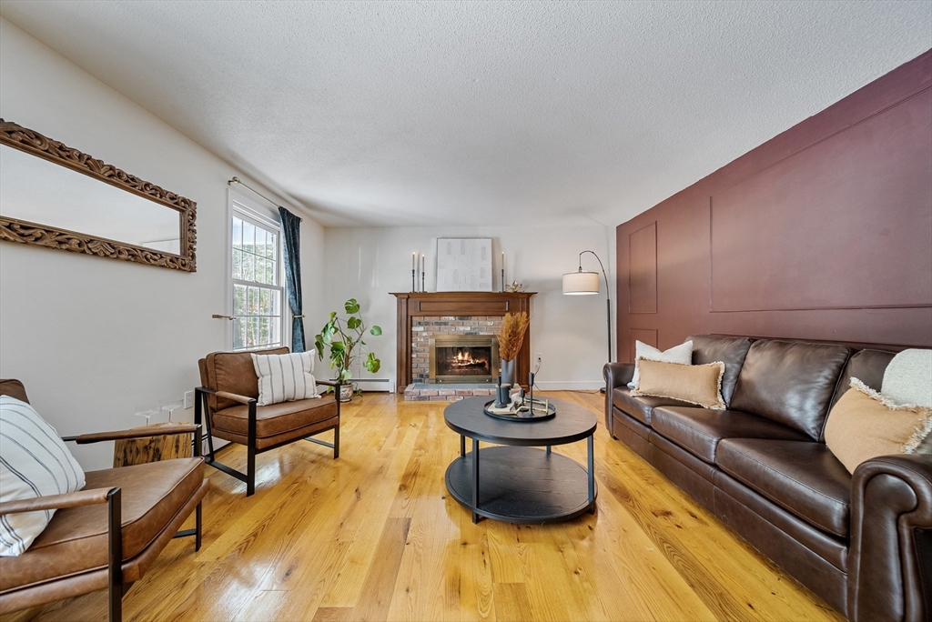 8 Ridgefield Road Norfolk, MA 02056 - Photo 19 of 42