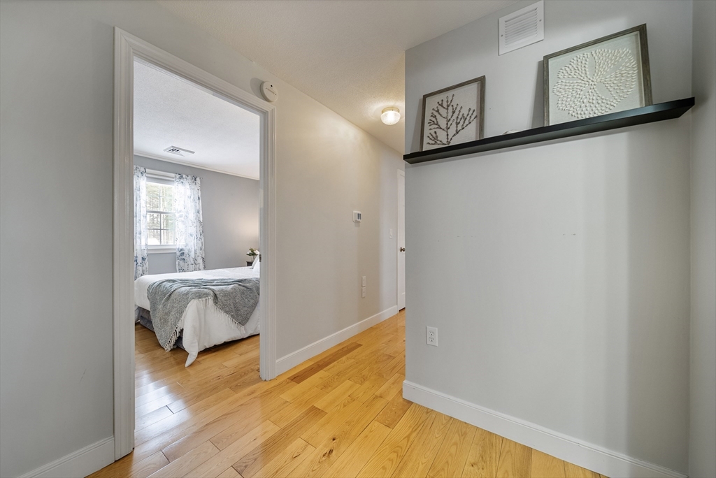 8 Ridgefield Road Norfolk, MA 02056 - Photo 26 of 42