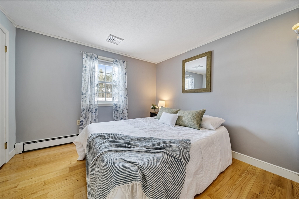 8 Ridgefield Road Norfolk, MA 02056 - Photo 31 of 42