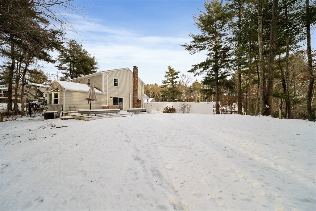 8 Ridgefield Road Norfolk, MA 02056 - Photo 36 of 42