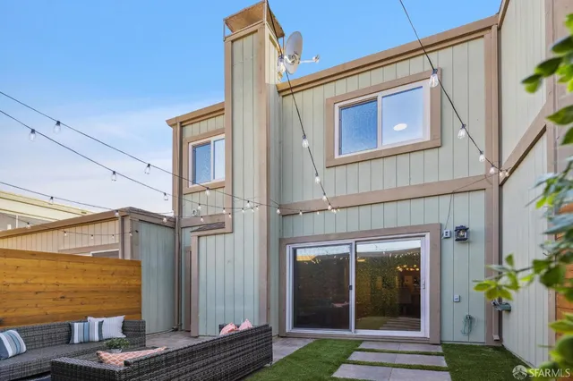 $870,000 | 1152 Admiralty Lane, Alameda, CA 94502