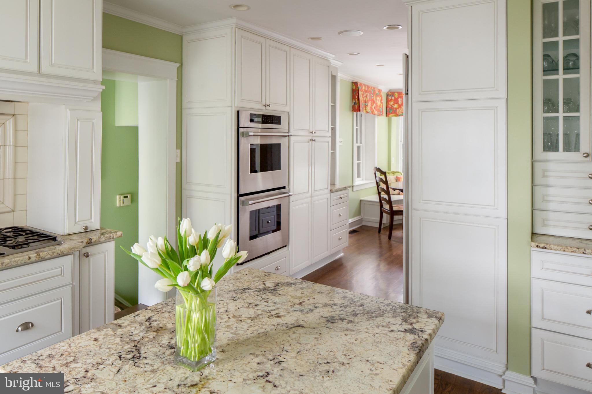 542 Hilaire Road Wayne, PA 19087 - Photo 11 of 38 Kitchen.
