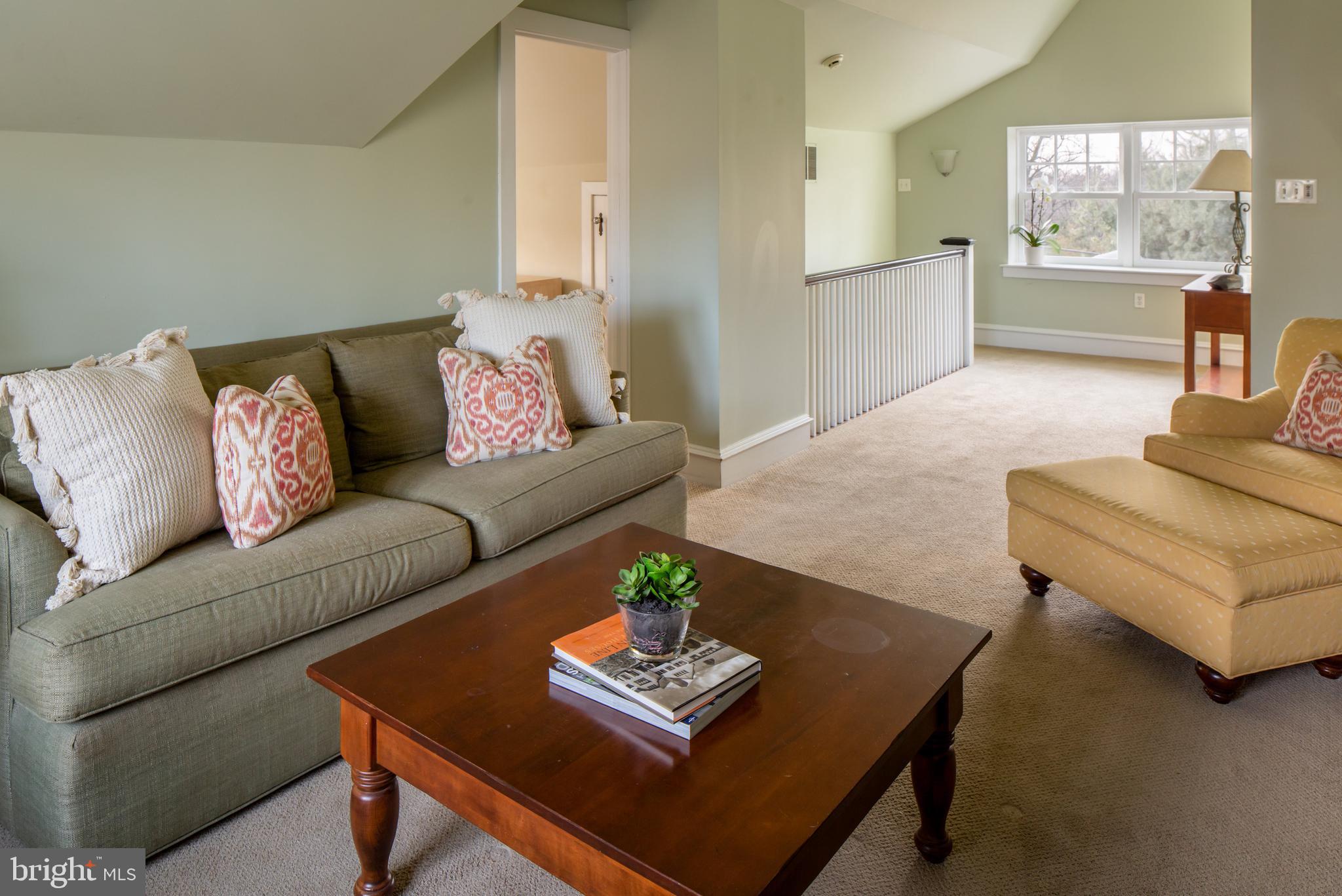 542 Hilaire Road Wayne, PA 19087 - Photo 28 of 38 Third Floor Loft.