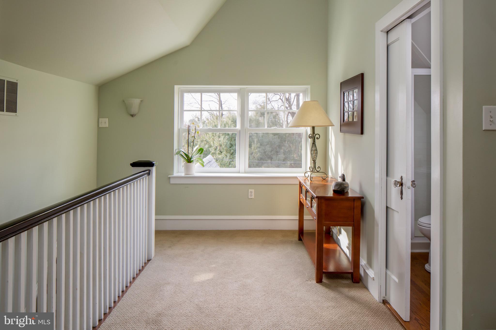 542 Hilaire Road Wayne, PA 19087 - Photo 30 of 38 Third Floor Loft.