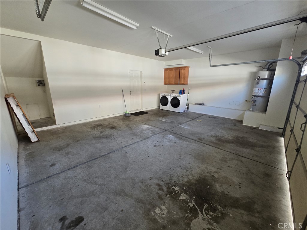 8026 Telegraph Road Downey, CA 90240 - Photo 23 of 26 a view of a garage