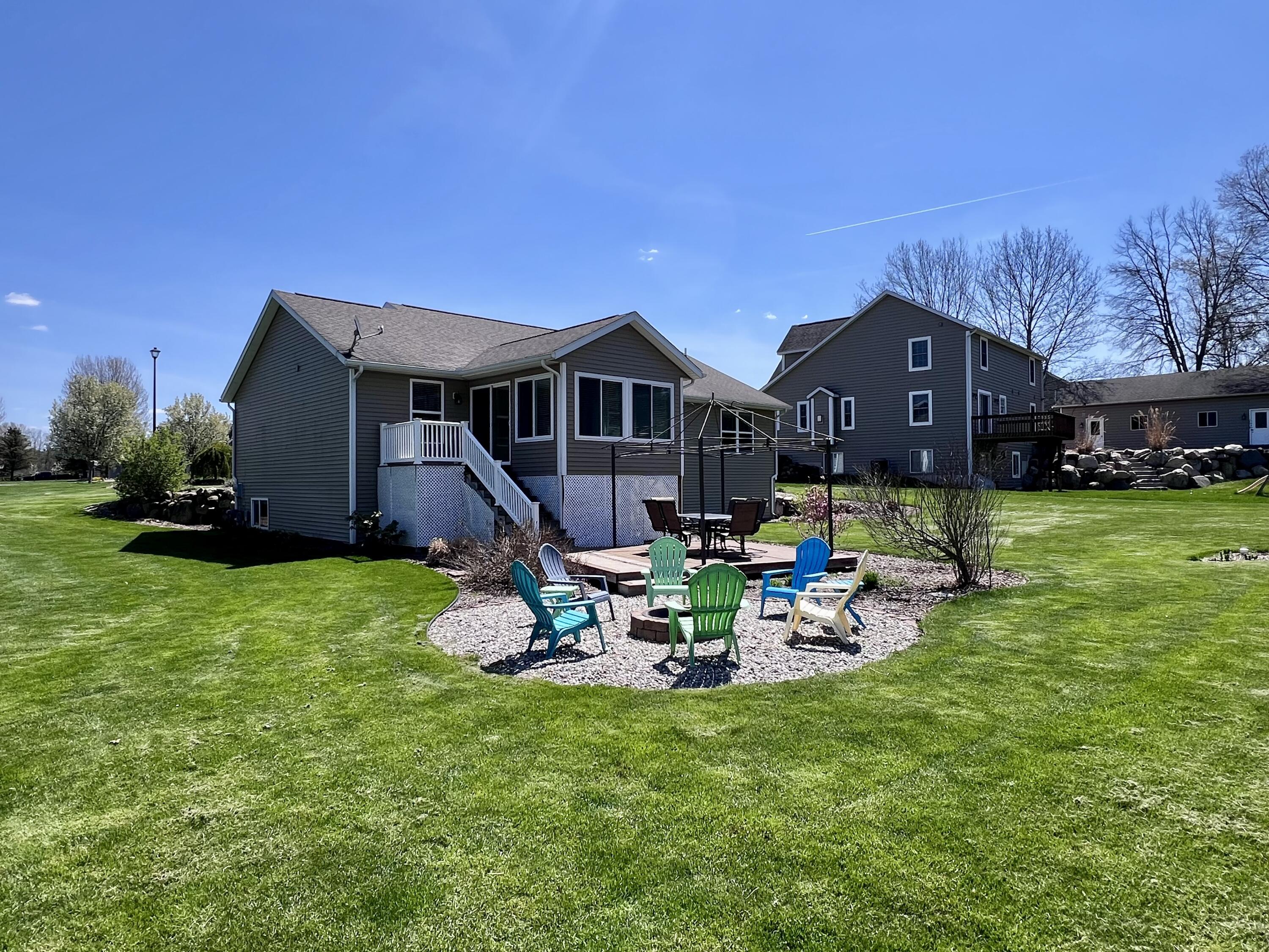 7176 Riesling Street Mattawan, MI 49071 - Photo 32 of 38 IMG_5732