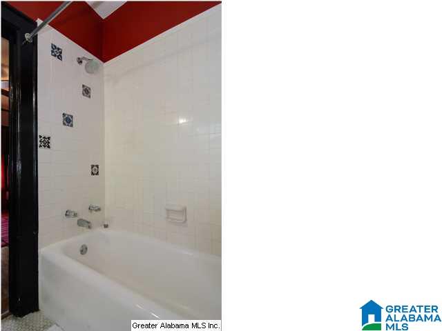 914 Linwood Road Birmingham, AL 35222 - Photo 27 of 32
