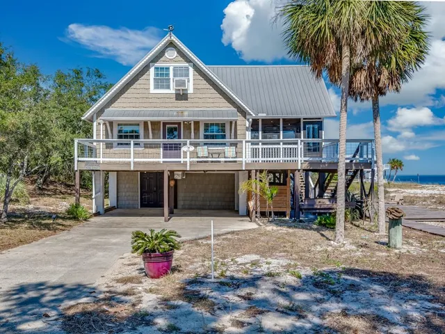 $699,000 | 7 Bass Street, Alligator Point, FL 32346