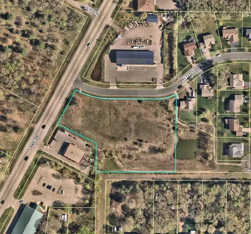 $615,000 | 7920 Lake Drive, Circle Pines, MN 55014