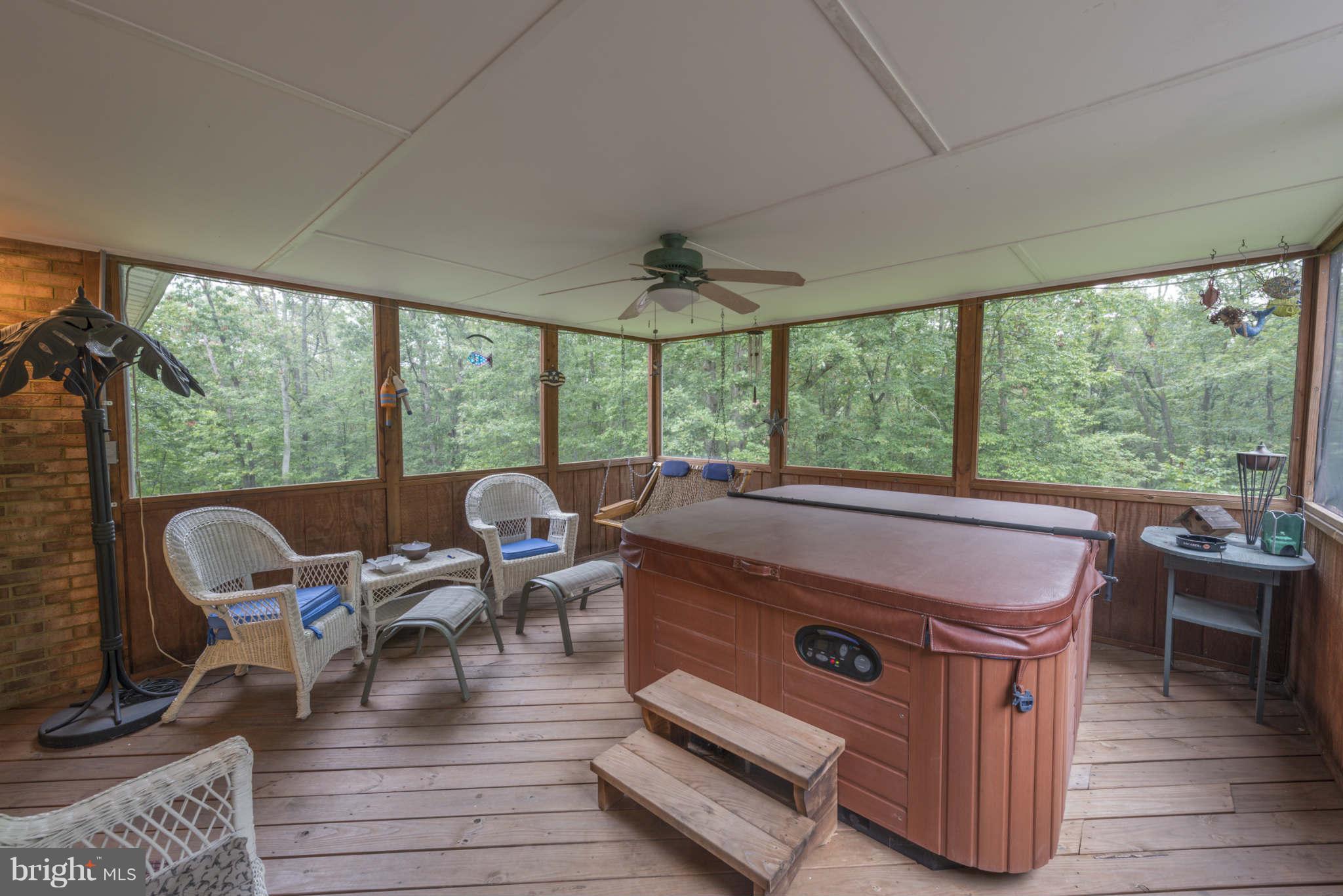 38 Rustic Ridge Road Fredericksburg, VA 22405 - Photo 24 of 27 HOT TUB ON SCREENED IN PORCH!