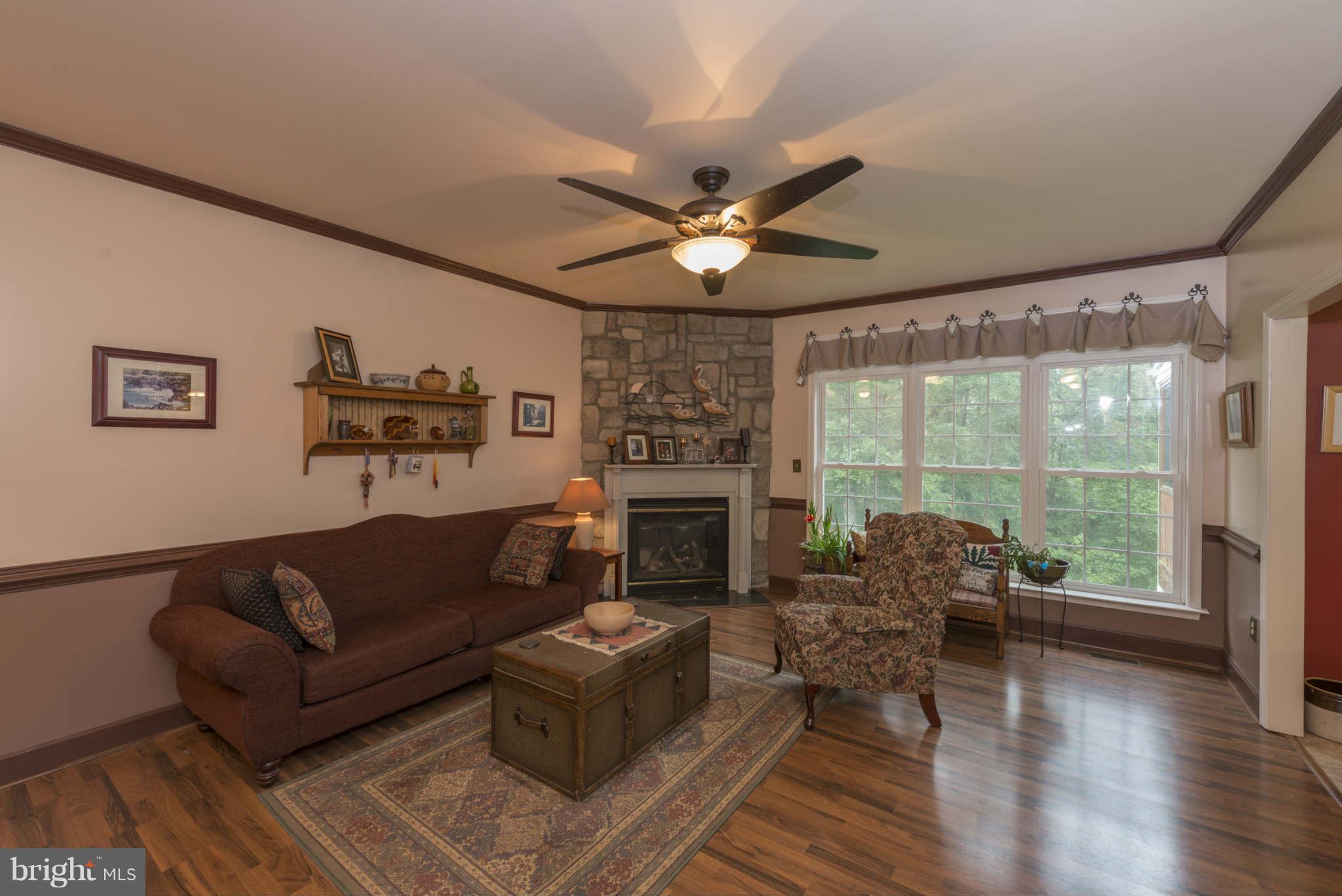 38 Rustic Ridge Road Fredericksburg, VA 22405 - Photo 7 of 27 FIRESIDE FAMILY ROOM!